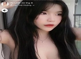 Tú Linh khoe vòng 1 siêu vip